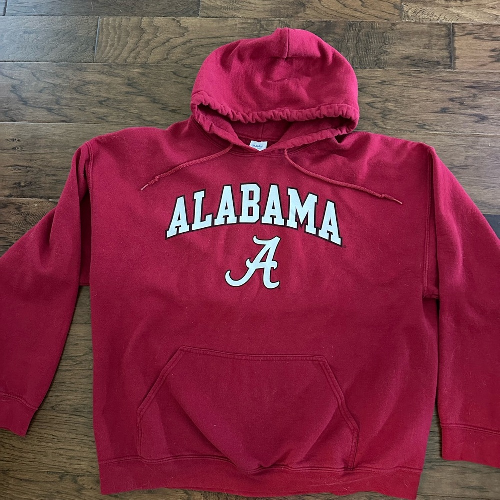 Gildan Crimson Hoodie with Alabama Print